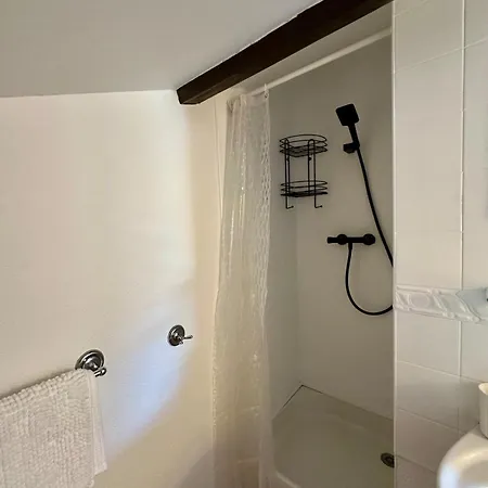 Le Presbytere Apartment *